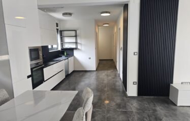Apartman 2 (AP2) – Marka Marulića 12B – Murter